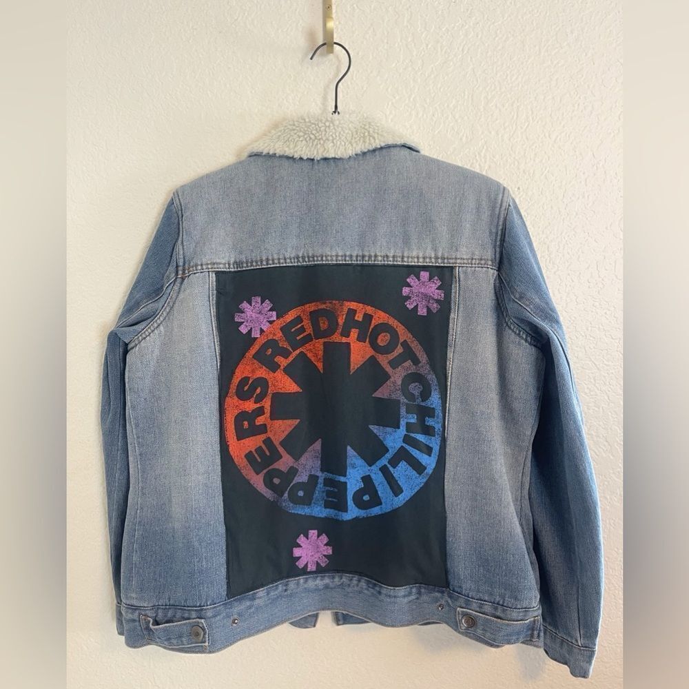 Red Hot Chili Peppers Daydreamer upcycled jean jacket custom ONE OF A Kind. XL - Picture 7 of 7